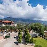 Thekla Apartmán *