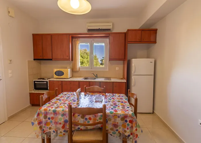 Thekla 卡拉瓦杜斯