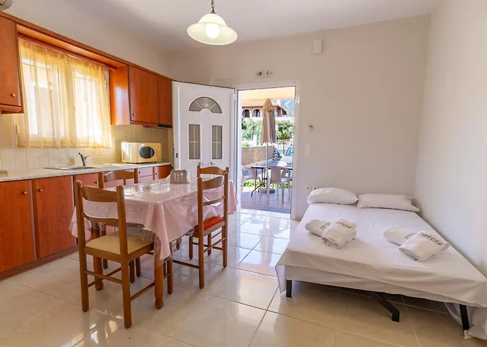 Thekla * 卡拉瓦杜斯