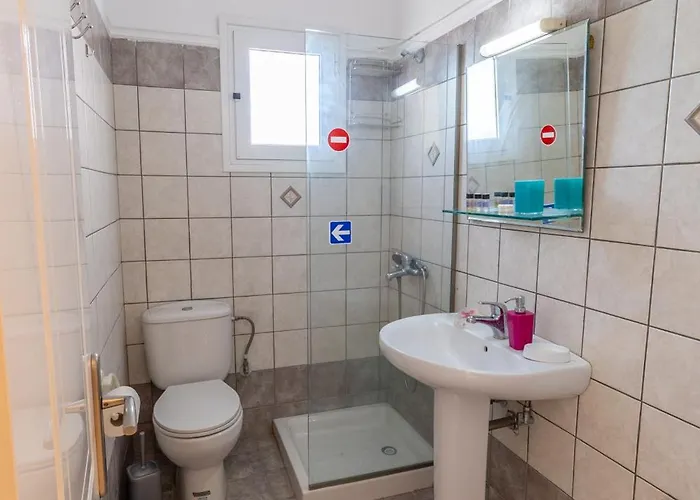 Thekla 卡拉瓦杜斯