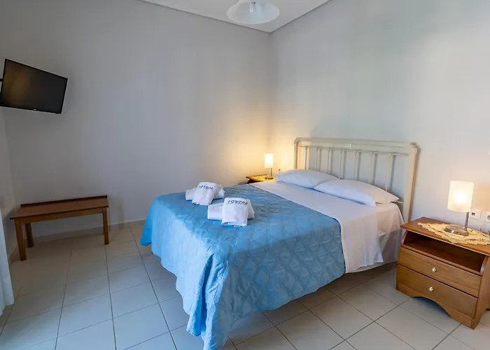 Thekla Appartement Karavádhos